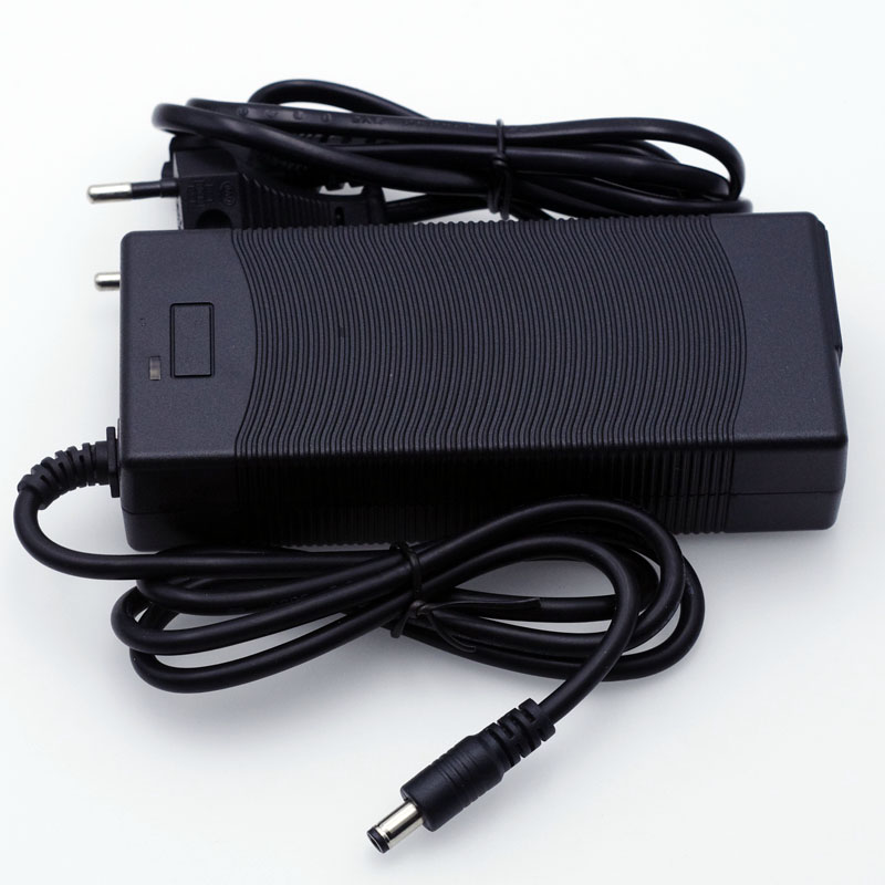 12.6V 5A 3A 1A Lithium Battery Charger 3 series lithium Cbattery 12V battery charger+US EU AC power cord Liitokala
