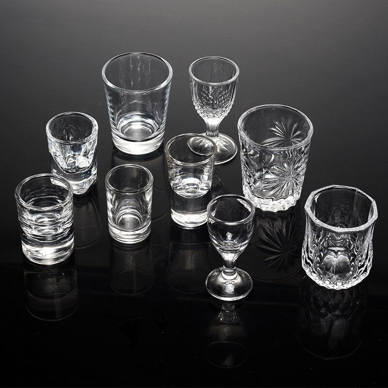 6 Pack Machine Made Lead Free Glass Shot Glasses Set for Vokda Liquor Baijiu Glass Friends Party Wedding Bar Tools