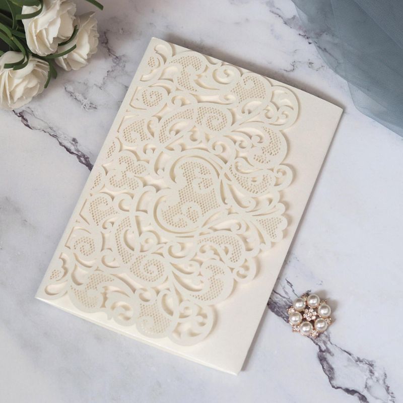 10pcs Cut Hollow Heart Shape Wedding Invitations Card Party Supplies QX2E