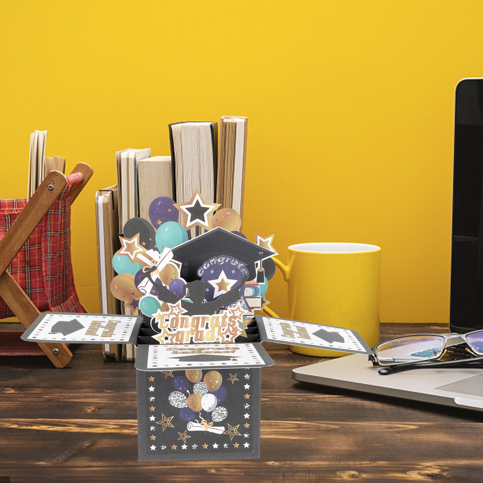 Graduation Themed 3D Greeting Graduation Boxed