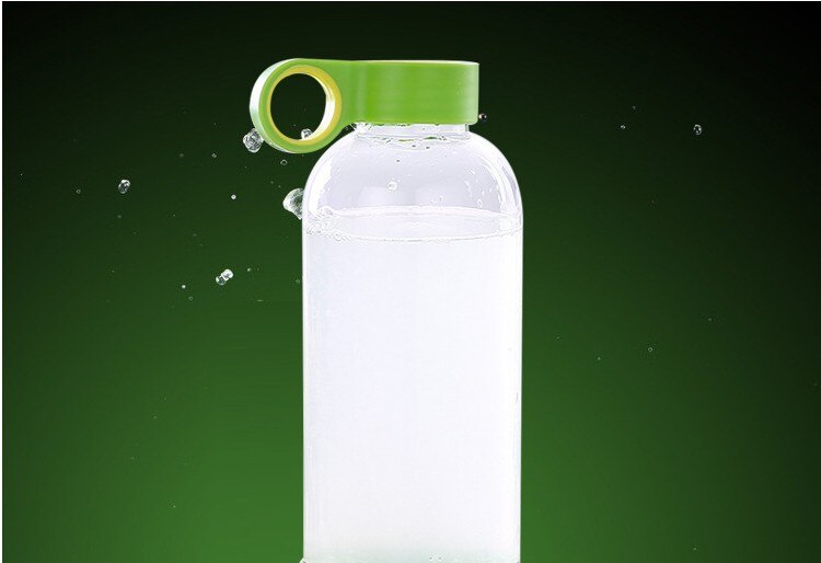 Korean plastic water bottle and lemon bottle, hand-pressed fruit bottle