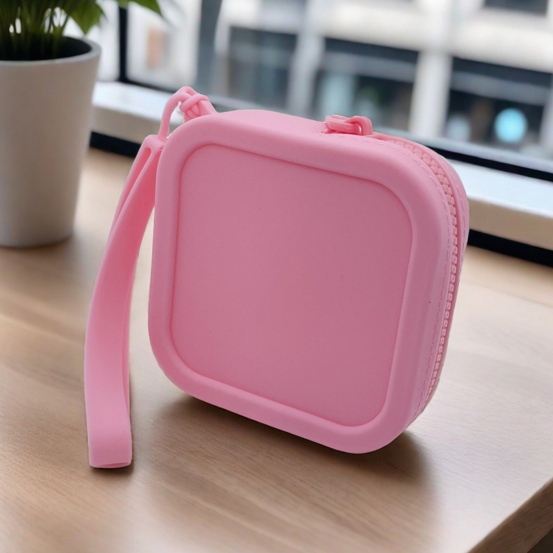 Solid Color Silicone Square Coin Purse INS Mini Small Item Bag Lipstick Cosmetic Bag Data Cable Storage Bag Women: Blue