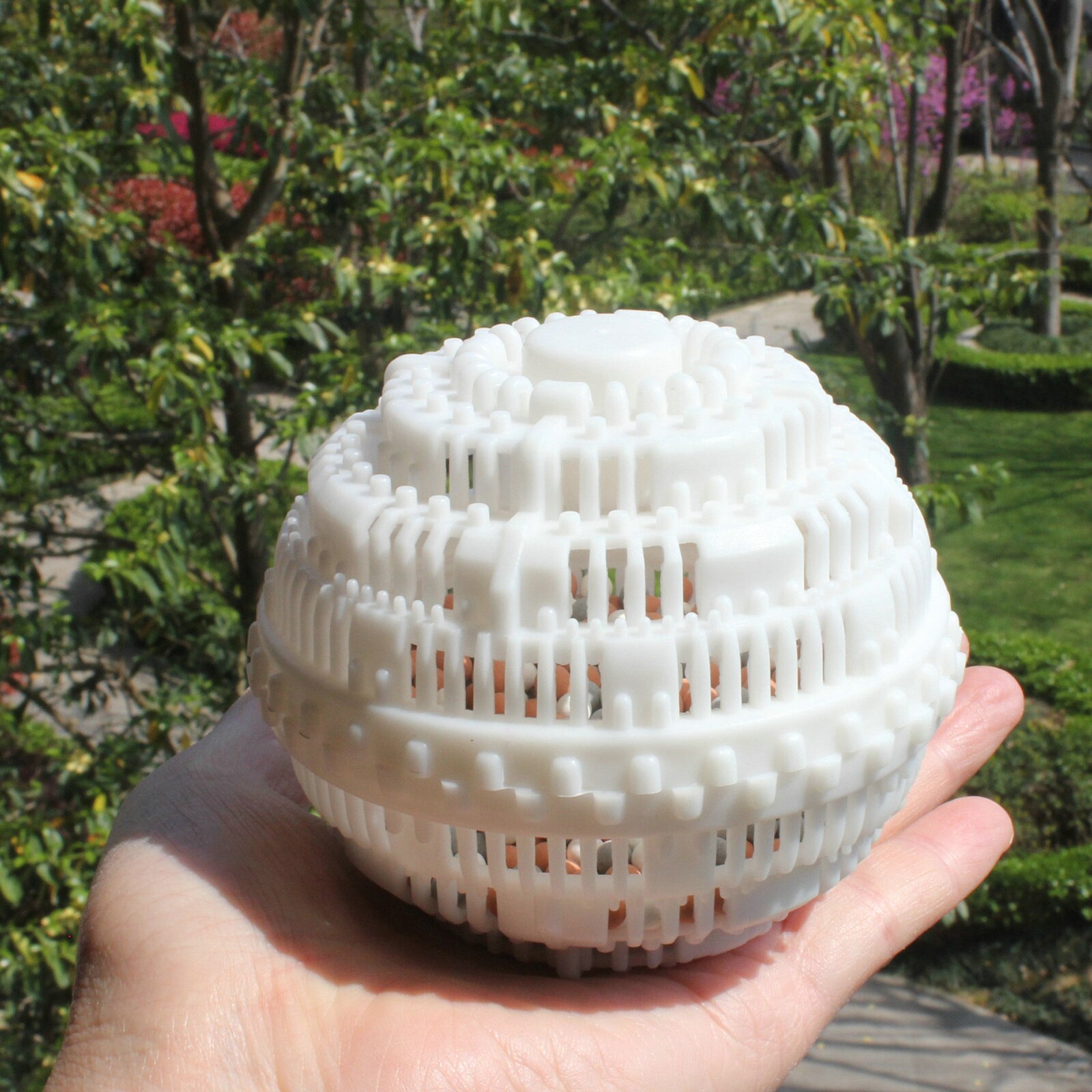 Detergent-Free Washing Machine Balls Washes Clothes Laundry Detergent Balls: White