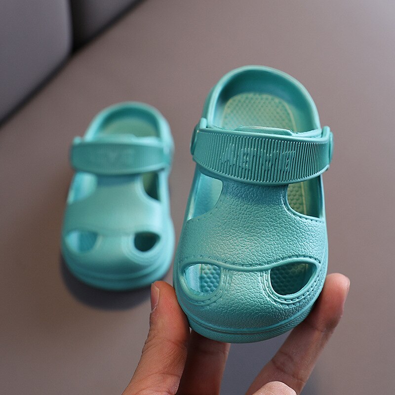 Zapatillas de casa de verano para bebé, zapatos de suela suave de EVA para jardín, sandalias antideslizantes para exteriores, zapatos de playa para niños: dark green / 180(insole 18cm)