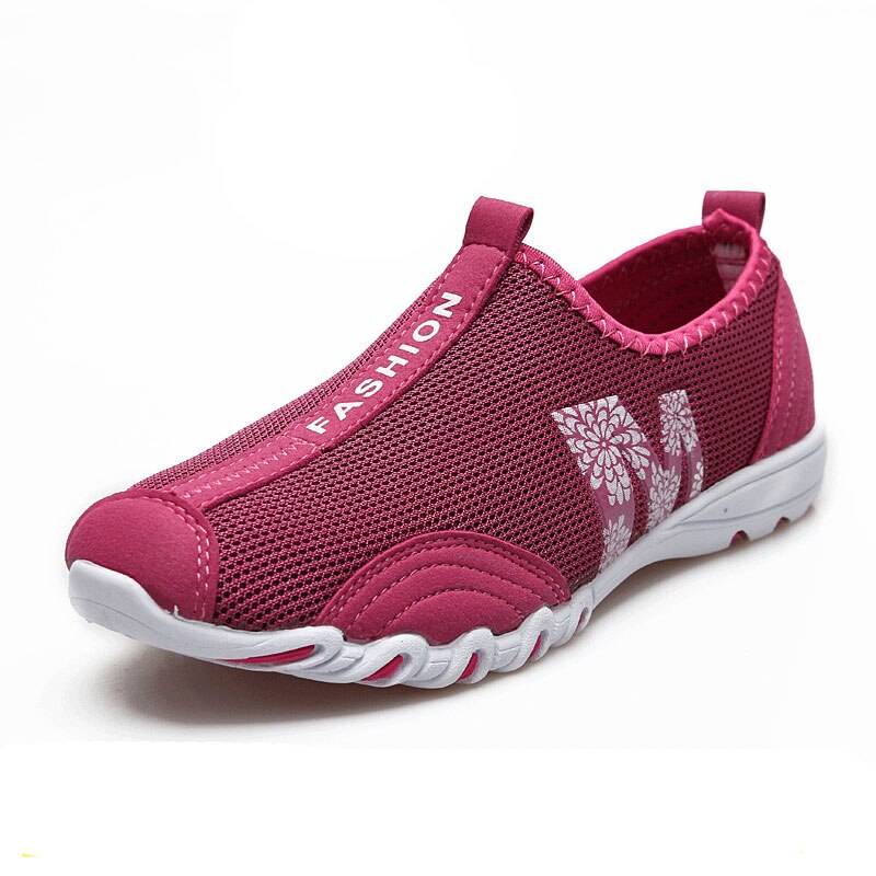 Sneakers mjuka kvinnor plattor skor slip on andas loafers skor utomhus lätta fritidsskor mamma promenadskor: Röd / 5