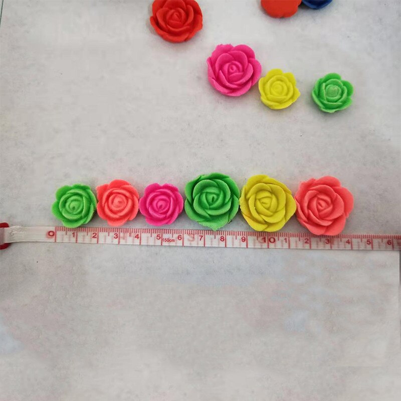 10 st mini tecknade blommor formade hydrogeler växande vattenpärlor färgglada rosor för bröllop heminredning magiska leksaker