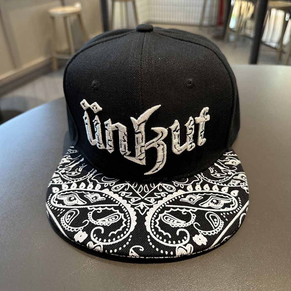 Mode Hip Hop Baseball Cap Platte Rand Borduren Letters Zonnehoed Ademend Casual Zonnebrandcrème Cap Outdoor