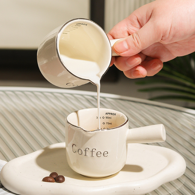 3oz/90ml Espresso Coffee Ceramic Small Milk Cup Wth Scale Coffee Measuring Cup Extraction Cup With V-Shaped Mouth Pitcher