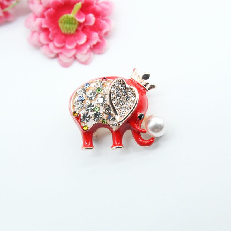 Rode Diamant Olifant Badge Broche Leuke Rode Olifant Corsage Sieraden Coat Kleding Accessoires Pinnen Kraag Pin