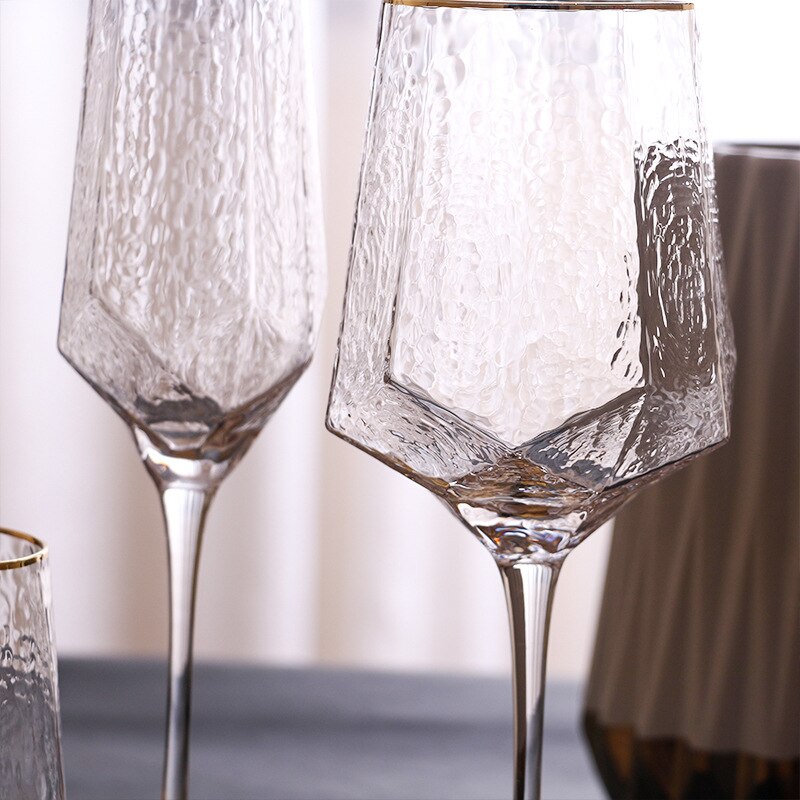 Portsble Wine Glass Diamond Shaped Hammered Rimmed Nordic Rretro Crystal Goblet Rimmed Champagne Glass Diamond Glass