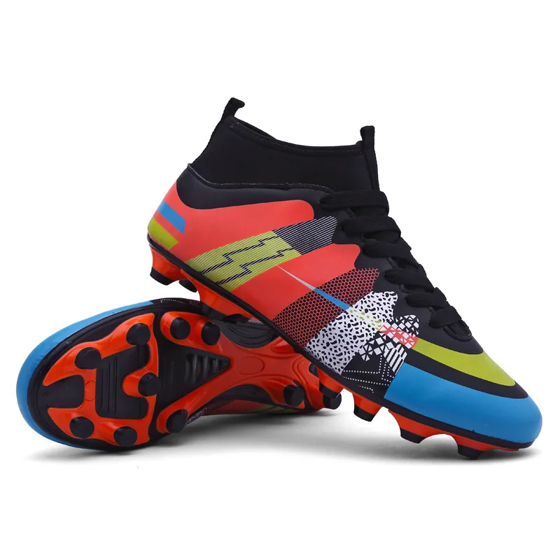 Hoge voetbalschoenen voor kinderen en tieners met lange gescheurde nagels Fly gebreide wedstrijdtrainingsschoenen gemaakt in China