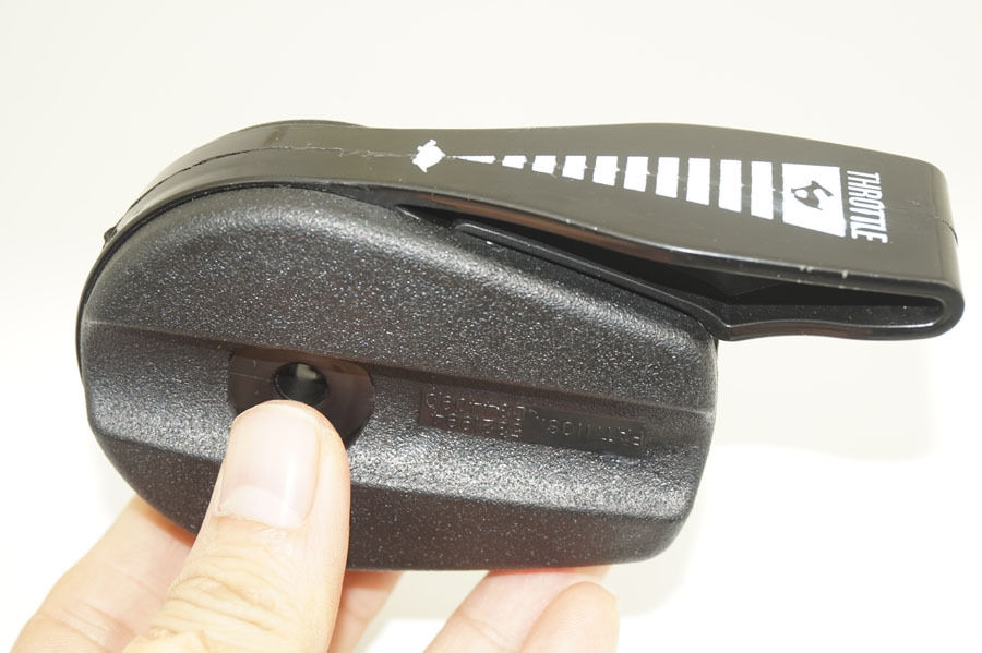 Universele gashendel en kabelbediening voor grasmaaiers, geschikt voor de meeste 4- takt grasmaaiers.: Goud