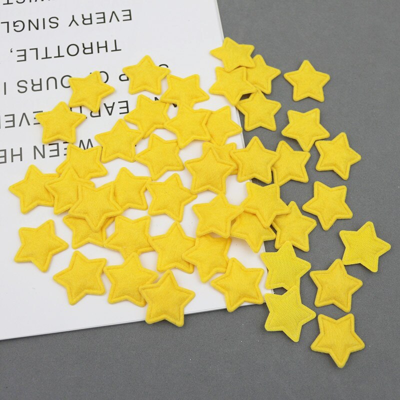 30 stuks 2.5cm stervormige vilten lapjes applicatie voor knutselen/kleding/haarspeld diy scrapbooking doos decoratie accessoires: Geel