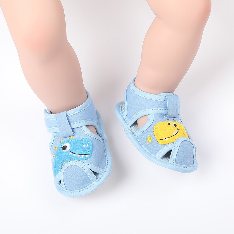 2020 letnie nowe maluch sandały niemowlęce buciki buty dziewczęce chłopcy oddychające antypoślizgowe miękkie sandały najlepszy prezent