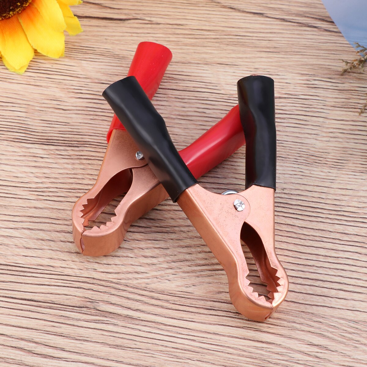 2PCS Connected Battery Clip Toothed Battery Clip Charger Clip Accessories