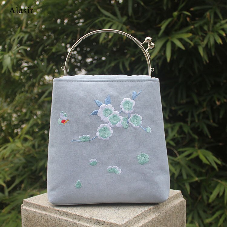 Alasir Tote Bag - Embroidered Canvas Handbag - Fresh Literature Art Style