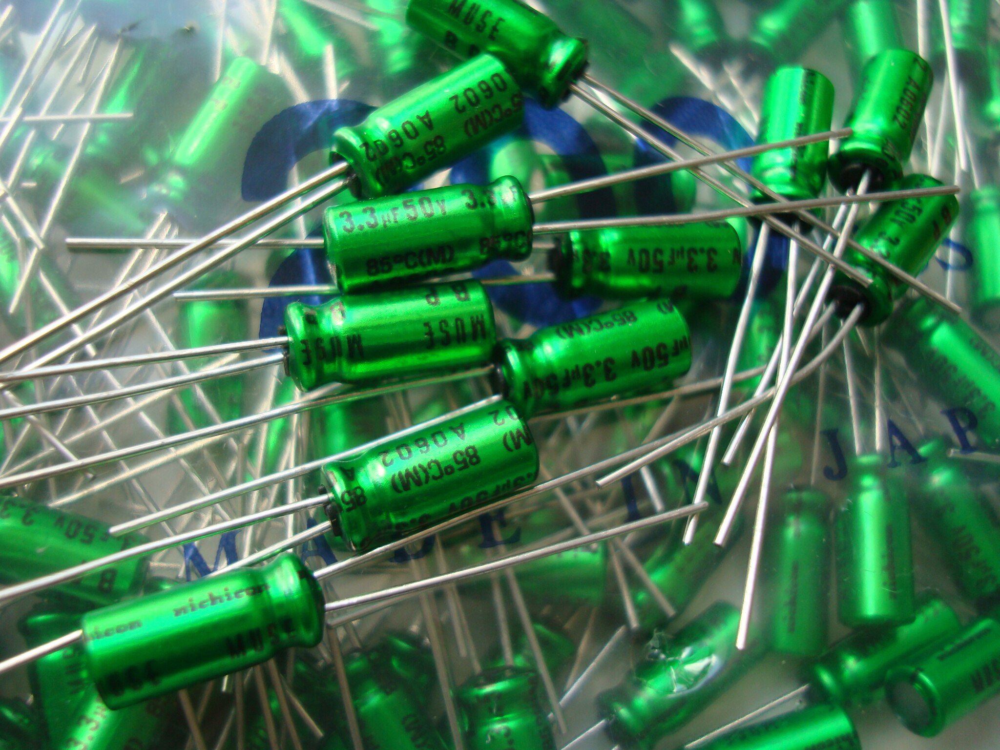 10PCS NICHICON MUSE BP 3.3UF 50V 5X11MM 50V3.3UF nichicon MUSE-BP 3.3UF/50V BP ES non-polar 50V 3.3UF