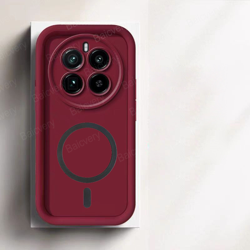 Für Realme 12 5G / 12X 5G Plus / 12 Pro 5G / Realme 12 Pro Plus Capa Hülle mit magnetischer Aufkleberabdeckung für kabelloses Laden: PC + TPU / Freier Raum