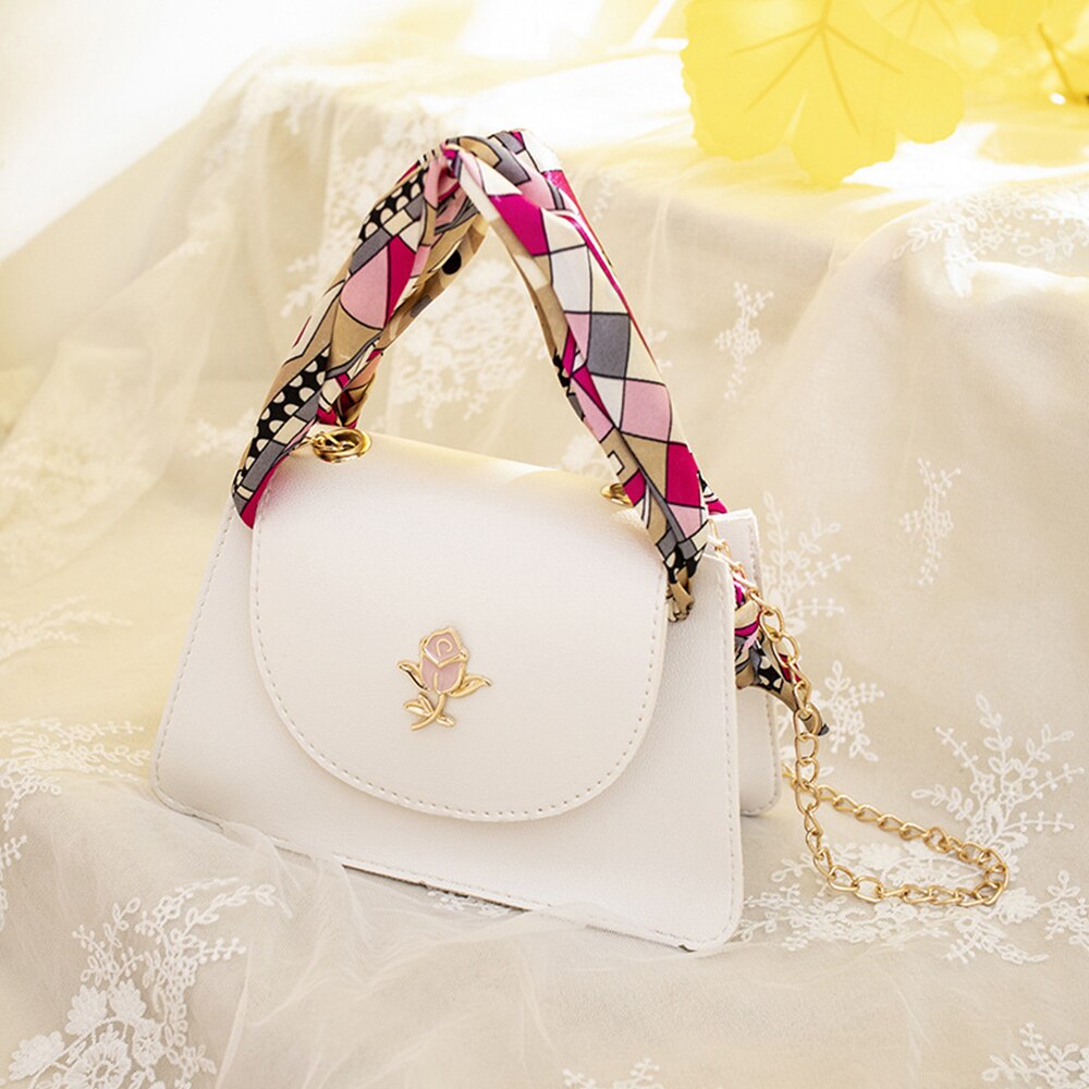 Women Large Capacity Bucket Crossbody Bags Style Mini Wide Strap Shoulder Fur Ball Messager Bags Handbag: C-color1