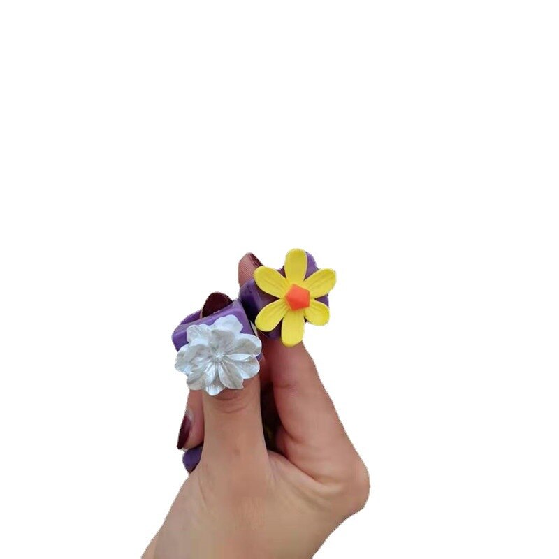 Koreansk farverig tusindfryd blomst hjerte rund bjørn geometrisk firkantet chunky ringe til kvinder lilla akryl harpiks ringe smykker