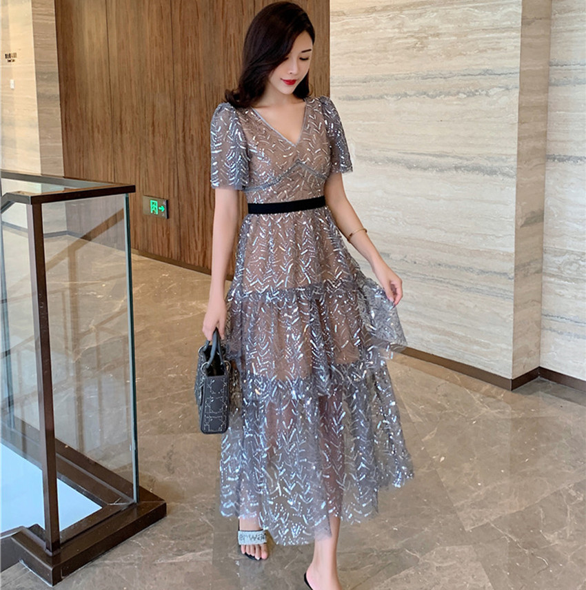 Jsxdhk 2024 neue Landebahn Frauen Gittergewebe Pailletten Party kleid elegante Frauen runden Kragen Kurzarm Rüschen sexy V-Ausschnitt lange Vestidos