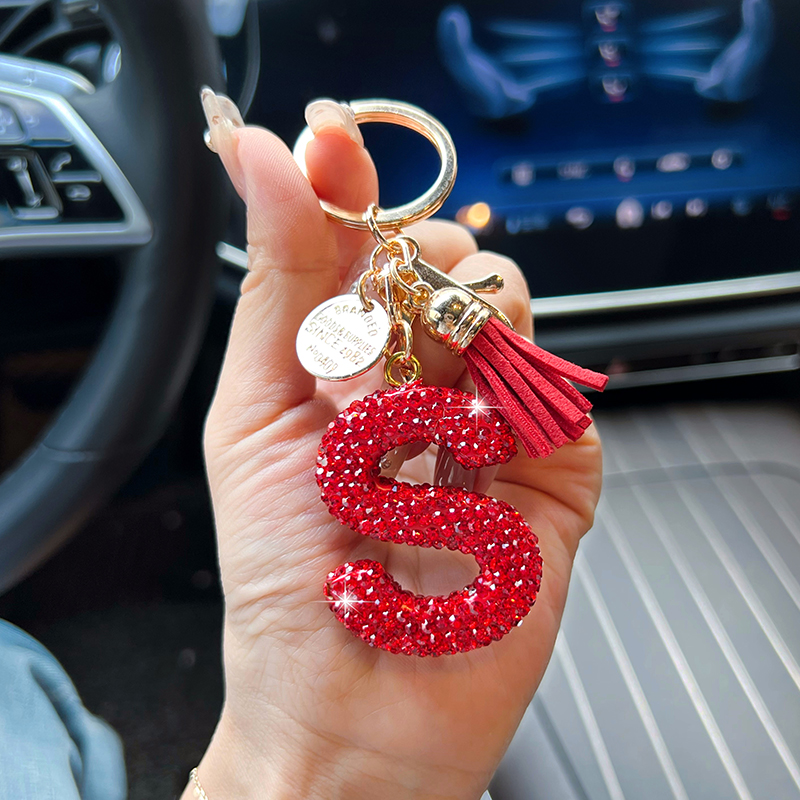 Rode sleutelhanger met engelse letters, elegant met diamanten tasje, hanger, modieuze sleutelhanger met kwastje.: Roze