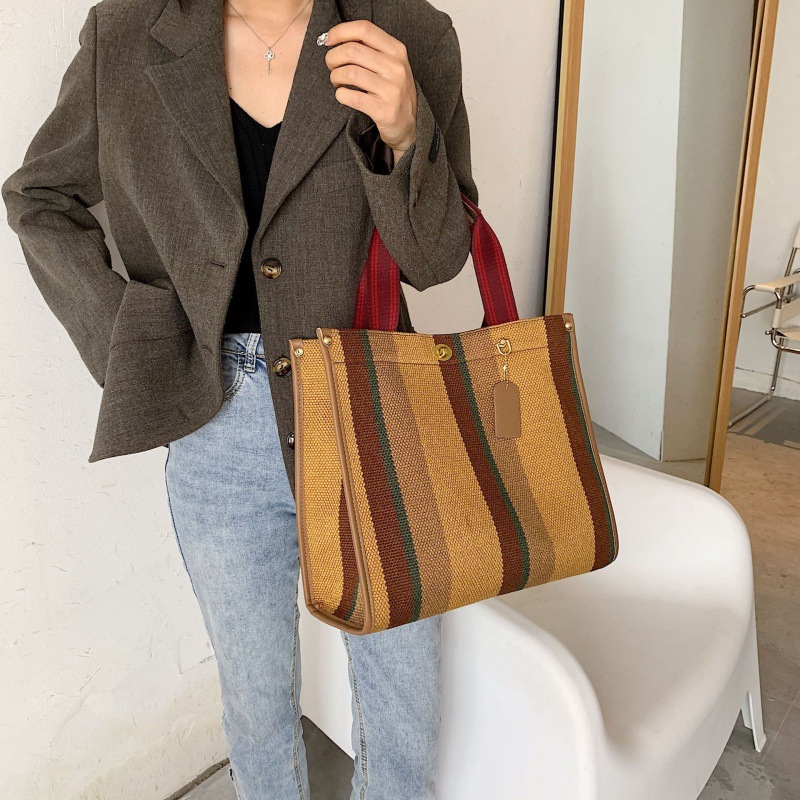 Mode Gestreepte Canvas Vrouwen Schoudertas Grote Capaciteit Shopper Tassen Voor Vrouwen Casual Brede Band Handtas Vrouwen Tas Pendelen tote: Brown / small