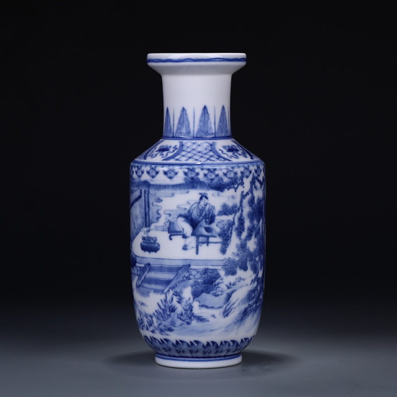 Jingdezhen Ceramics Ancient Blue and White Porcelain Vase and Flower Arrangement