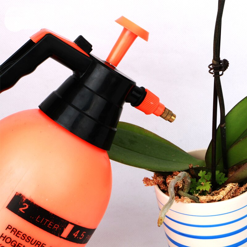 1pcs 2.0L Car Washing Pressure Spray Pot Auto Clean Pump Watering Can Air Pressure Watering Can