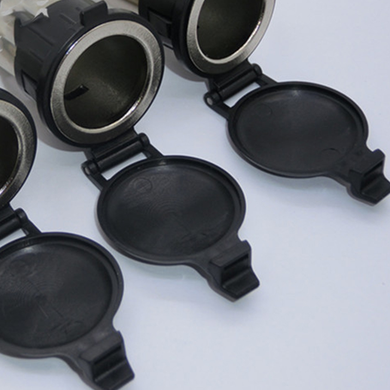 Briquet Laguna femelle pour voiture, prise de courant avec étui étanche, 12V-24V, 10A, 1PC