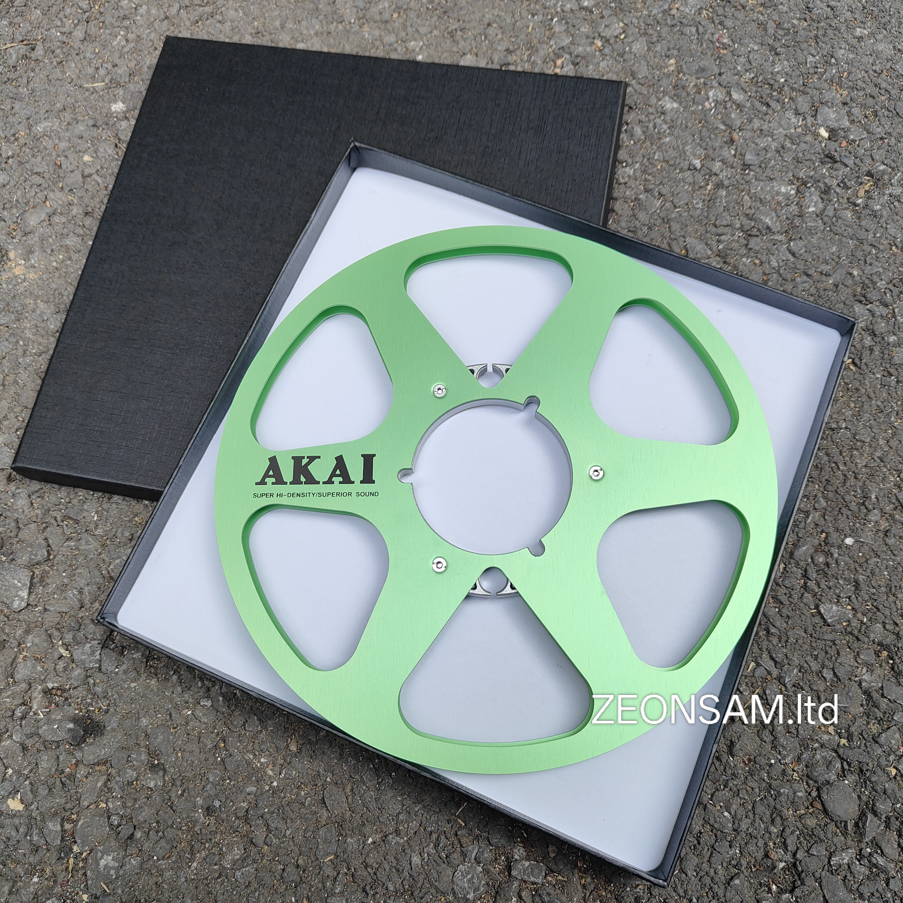 AKAI 10.5" X 1/4" Inch Empty Tape Reel Aluminum Reel to Reel Empty Take up Reel: green