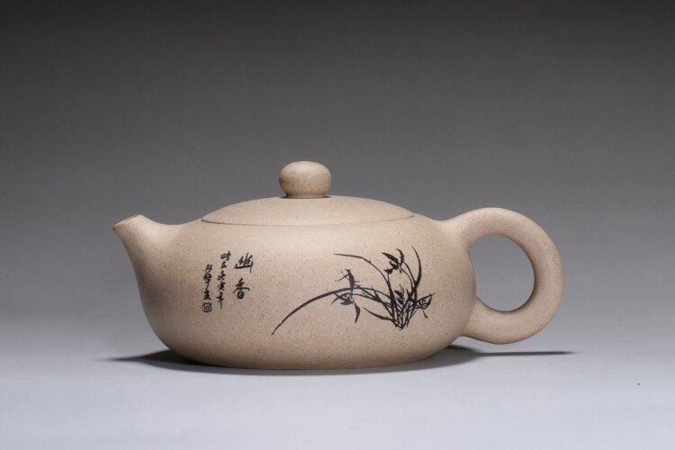 På rea märkta yixing zisha tekanna chahu platta xishi krukor äkta lila lera original malm kungfu tekanna boll-infuser hål