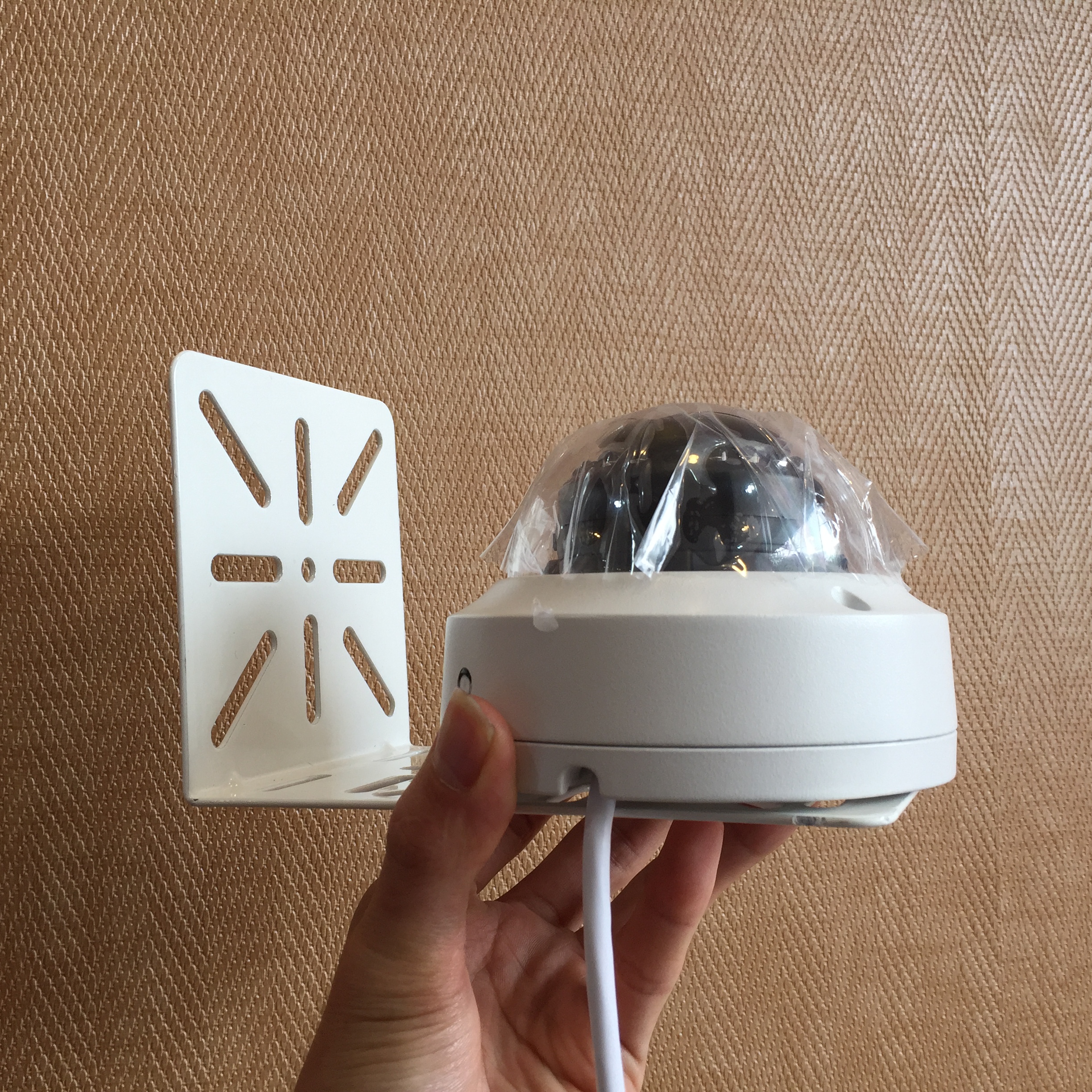 Metal Steel Vertical Mount Bracket Right angle Reinforcing Plate for CCTV 5X ZOOM PTZ Dome Camera Ceiling Mounting / Wall Mounti