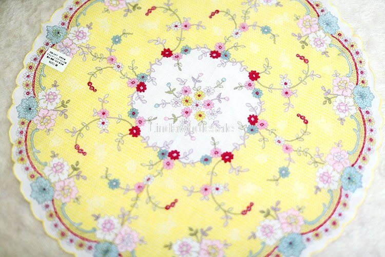 Mouchoir de poche en coton de style japonais, mouchoir rond en feuille de lotus, motif floral, meilleur pour les amis, nouveauté: YELLOW