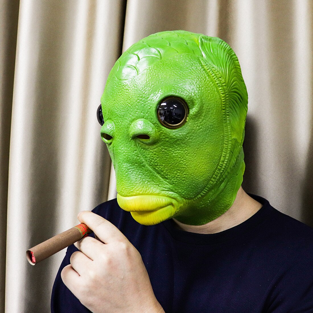 Grøn fisk havfrue hoved monster tiktok grøn frø usmageligt grønt fiskehoved trunking lyd grønt hoved maske alien sand skulptur