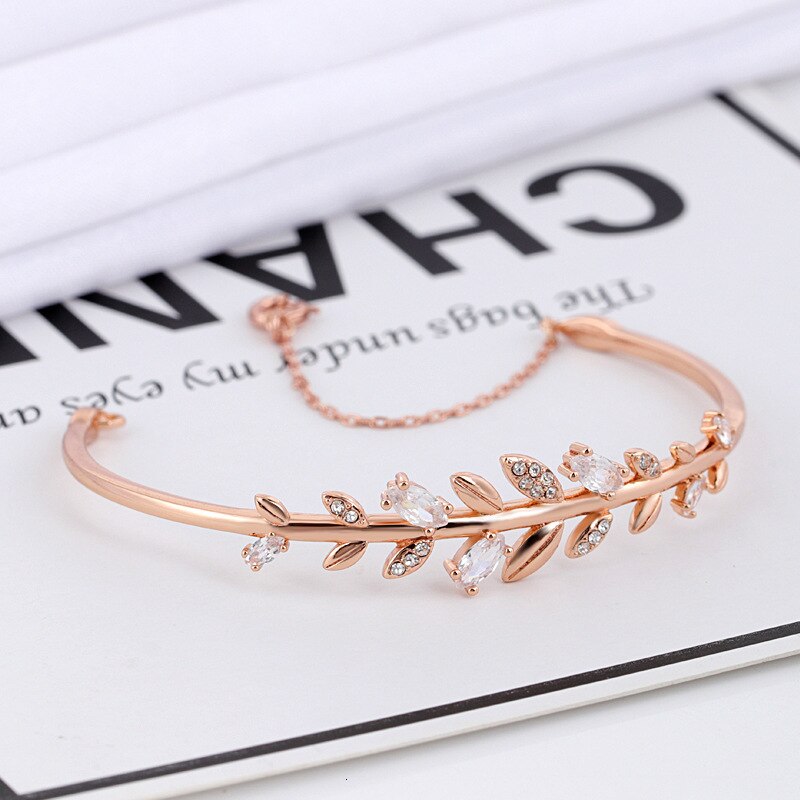 Verse Bladeren Elegante Prachtige Sieraden Mooie Vrouwelijke Armbanden Voor Vrouwen