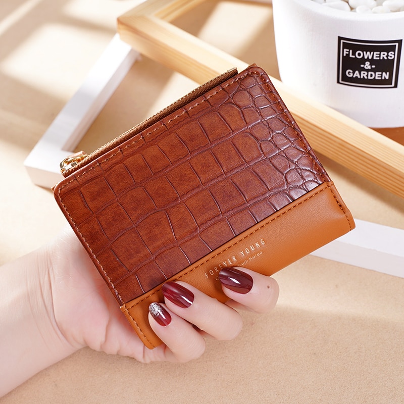 Crocodile Pattern Women's Wallets Mini Coin Purse Ladies Small Wallet Female PU Leather Two-Fold Zipper Card Holder