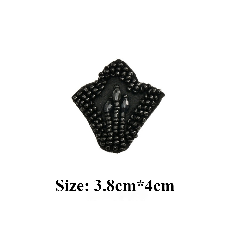 Cuentas hechas a mano, cuentas simples negras, tubo, flores, hojas, estrella, pegatina de tela pequeña, ropa, pantalones, decoración, parche con agujero: Plata antigua