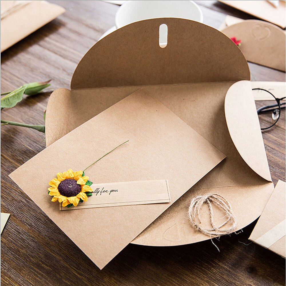 Papieren Kaart Vintage Verjaardag Bruiloft DIY Kraft Bloem papier De vintage tags 1 x Papieren Kaart (met Envelop)