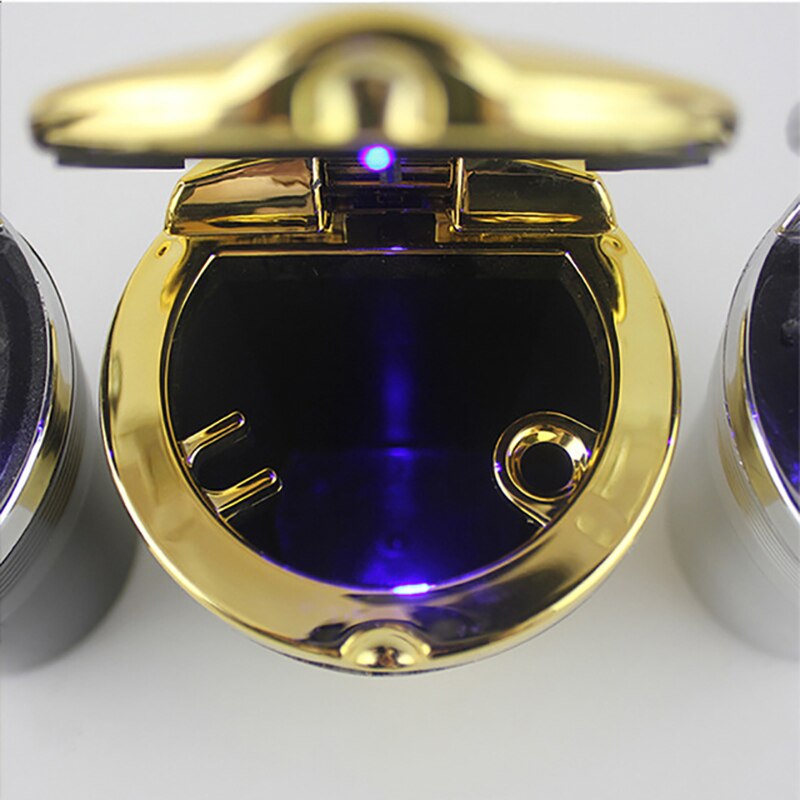 Universele draagbare auto-asbak met led-verlichting met deksel, persoonlijkheid om de auto te bedekken, multifunctionele autobenodigdheden: Gouden