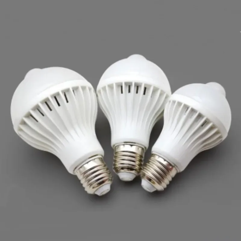 Lâmpada com Detector de Movimento Infravermelho, E27, 220V, 5W, 7W, 9W, 12W, 15W, 18W, 20W, LED PIR Motion Sensor, 1PC