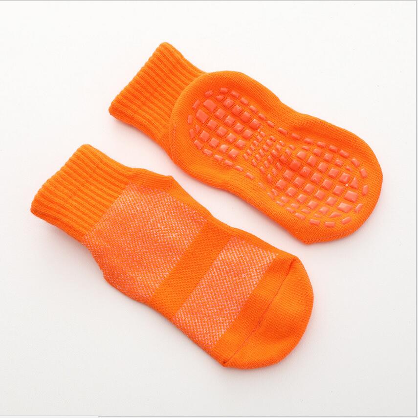 Anti-slip Sok Jongens meisjes Zachte Kamer Vloer binnen buiten Party Game Korte Trampoline slang Baby Antislip Sokken Kinderen sokken: Orange Socks / 5 To 10 Year