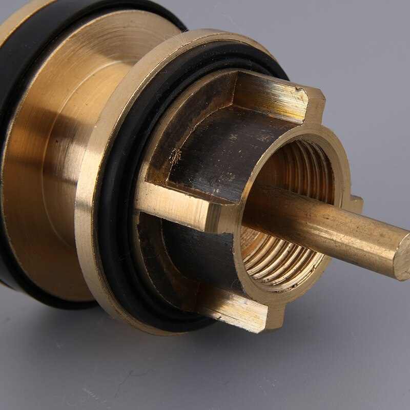 1PCS Copper Flush Valves Valve Element Faucet Valve Core Toilet Water Tank Fixture Replacement Parts for Bathroom Accessories