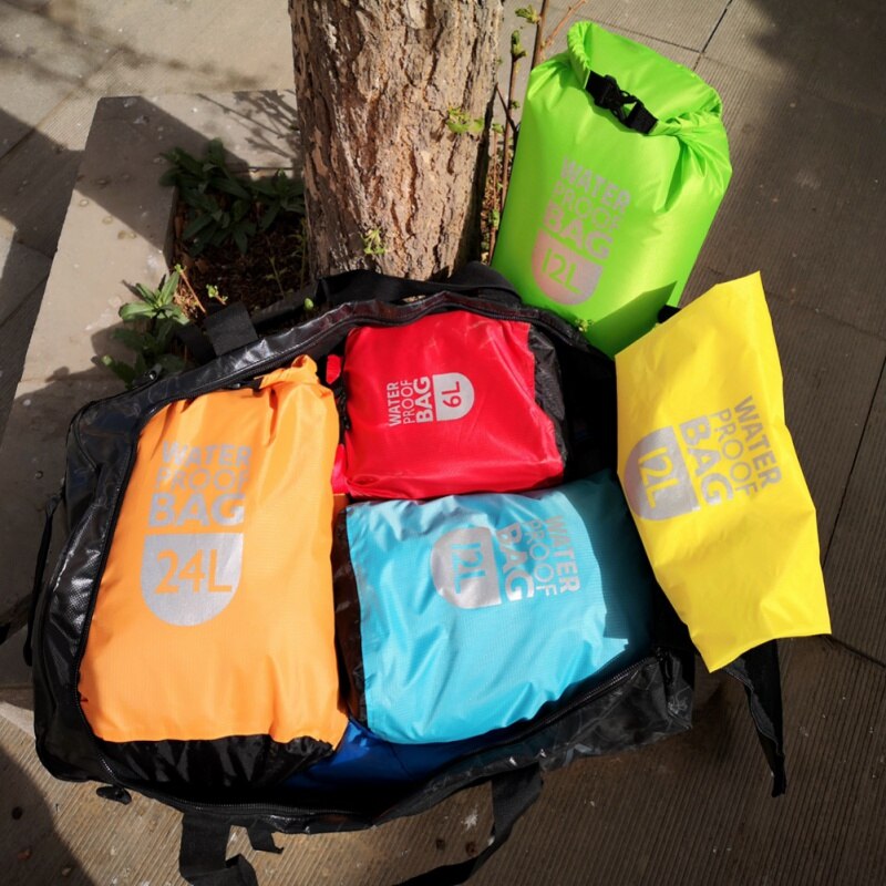 Bolsa seca impermeable de deporte bolsa de surf Paquete de balsas de natación kayak de río Trekking flotante Navegación en bote resistente al agua seco