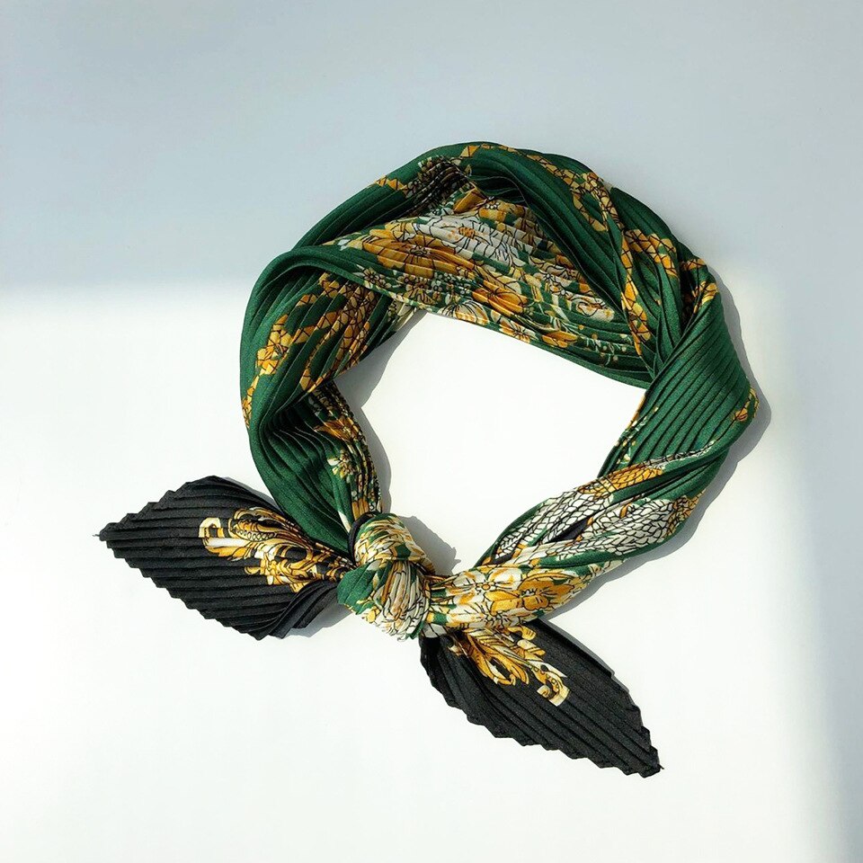 DVLWS gros soie-like femmes foulard plissé petit carré léopard imprimé écharpe cheveux bande décoration femmes écharpe: green