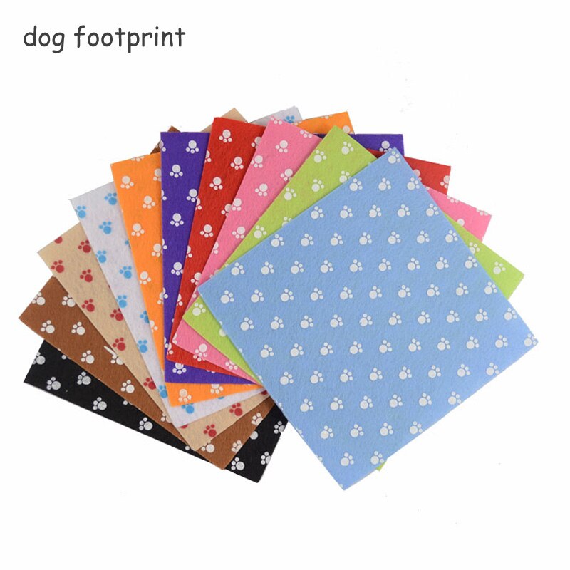 10 Sheet 15x15cm 1mm Thickness Arts Crafts Sewing Felt Cloth Pattern Bundle Felt DIY Craft Non Woven Fabric Home Decor: dog footprint