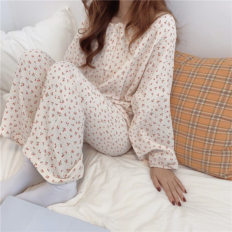 Pyjamas bomuld kvinder kirsebær print nattøj langærmede toppe+bukser 2 stk hjemmetøj løs o-neck pullover pyjamas komfortabel  s1027: Abrikos