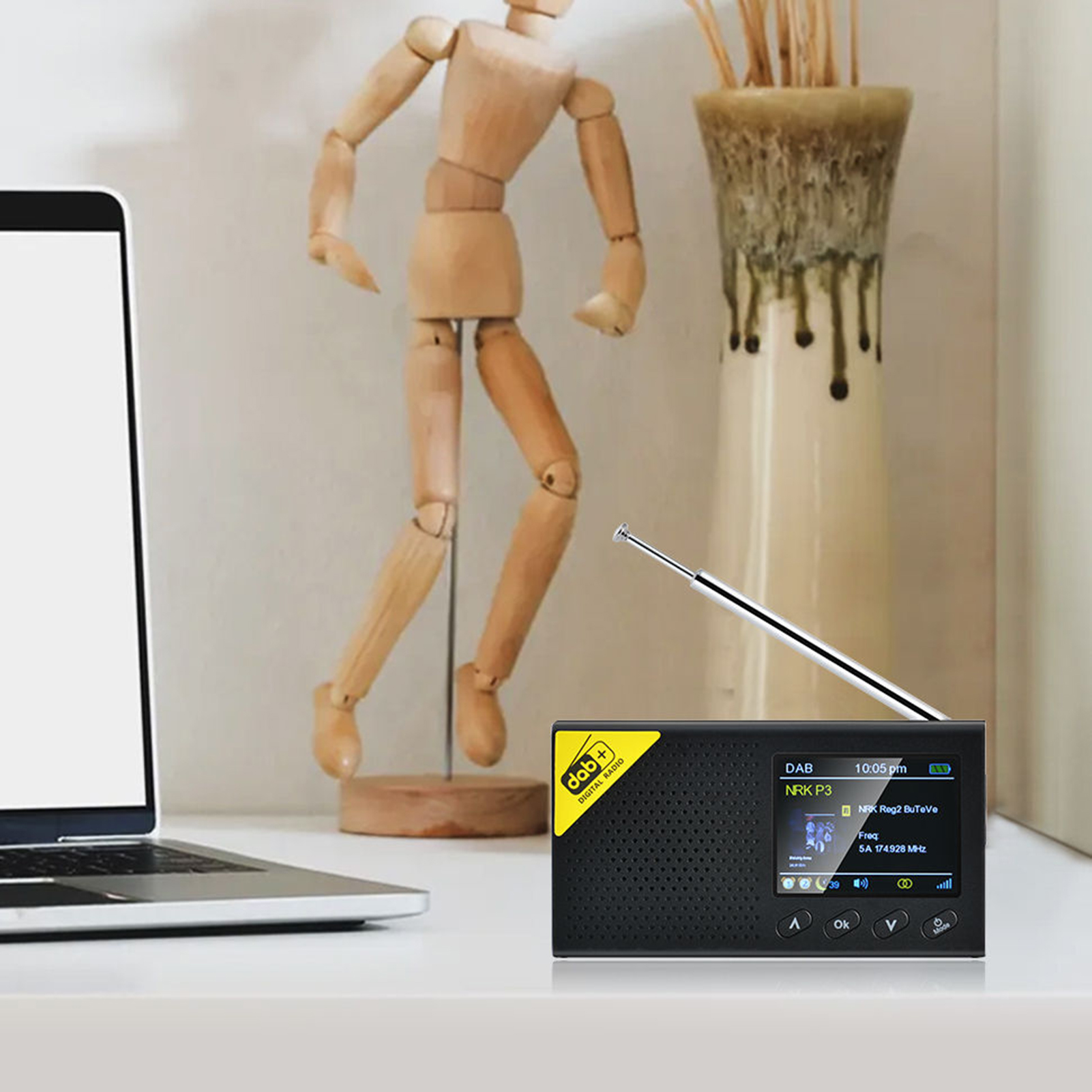 Digitales DAB- und UKW-Radio mit BT, tragbares digitales Radio, wiederaufladbarer kabelloser DAB+FM-Empfänger mit Stereo-Lautsprecher-Soundsystem