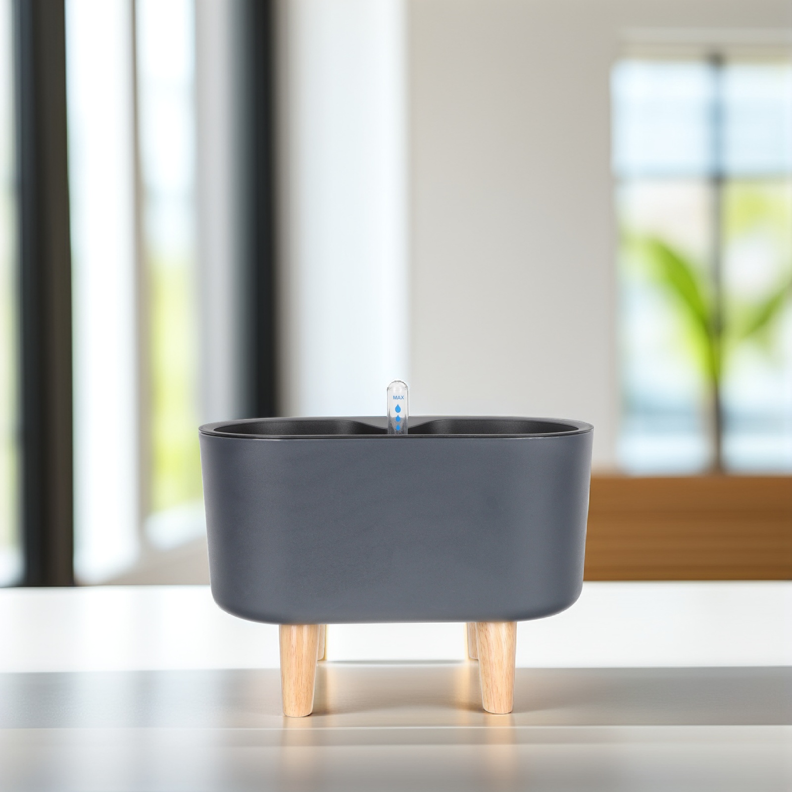 Zelfwaterende bloempot, automatisch absorberende plantenpot, lichtgewicht, duurzame plantenbak van hout en kunststof voor tuin en terras.