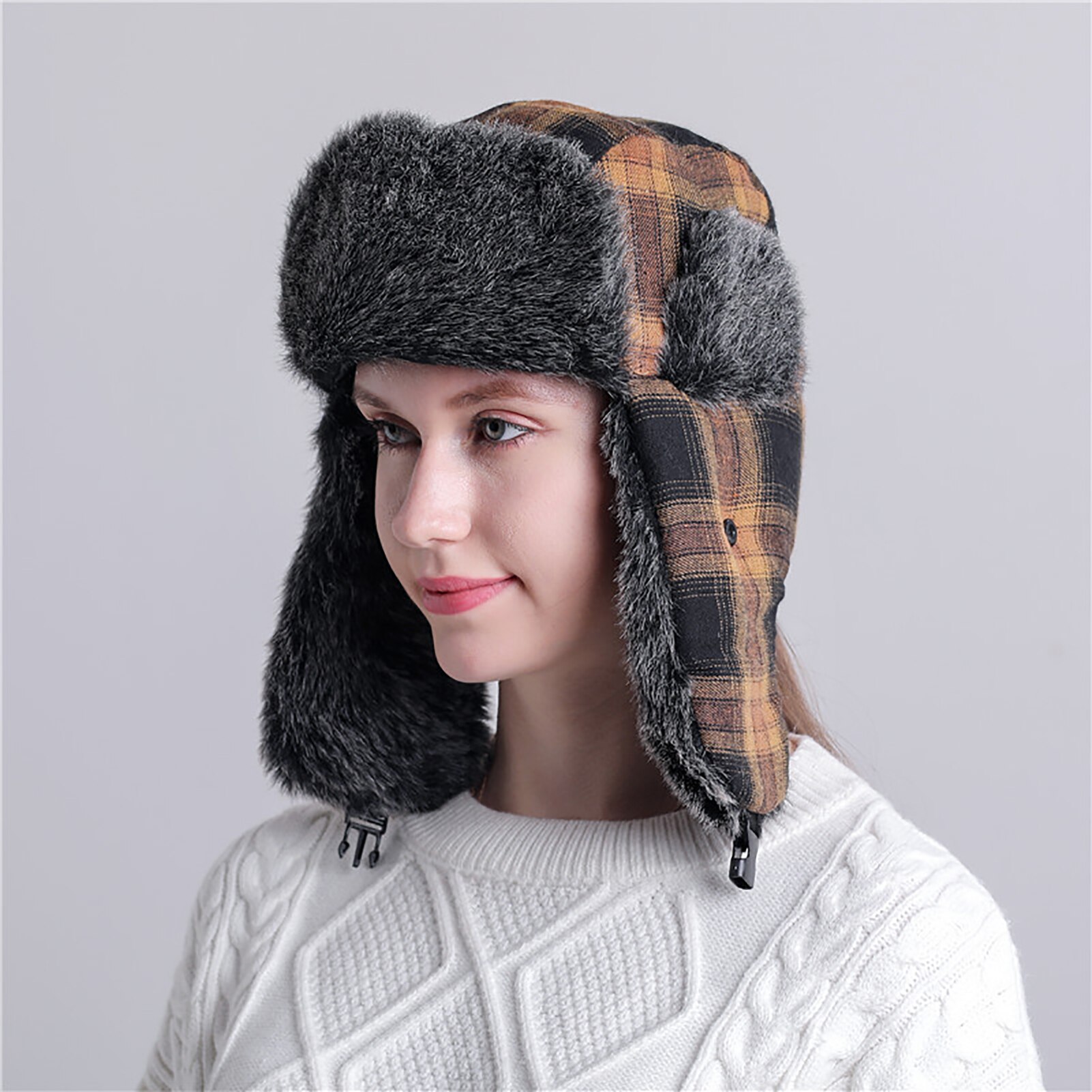 Gorro grueso de invierno para hombre y mujer, gorra Bomber rusa con orejera a cuadros, transpirable, frío, cálido, para ciclismo, turismo, Ushanka